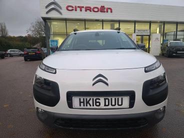 SPOTICAR Citroën C4 Cactus 1.2 Puretech Flair Etg5 Euro 6 (s/s) 5dr Used Car - Hatchback Petrol White - Torquay - 1200556901_3