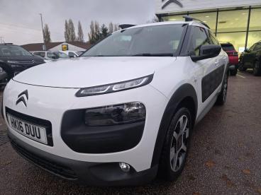 SPOTICAR Citroën C4 Cactus 1.2 Puretech Flair Etg5 Euro 6 (s/s) 5dr Used Car - Hatchback Petrol White - Torquay - 1200556901_4