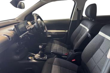 SPOTICAR Citroën C4 Cactus 1.2 Puretech Gpf Flair Euro 6 (s/s) 5dr Used Car - Hatchback Petrol Blue - Peterborough - 1200557358_2