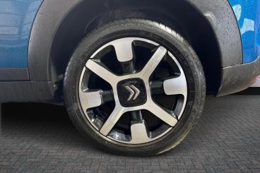 SPOTICAR Citroën C4 Cactus 1.2 Puretech Gpf Flair Euro 6 (s/s) 5dr Used Car - Hatchback Petrol Blue - Peterborough - 1200557358_5