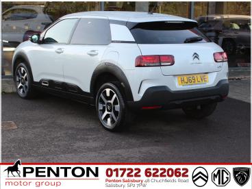 SPOTICAR Citroën C4 Cactus 1.2 Puretech Gpf Flair Euro 6 (s/s) 5dr Used Car - Hatchback Petrol White - Salisbury - 1200564528_2