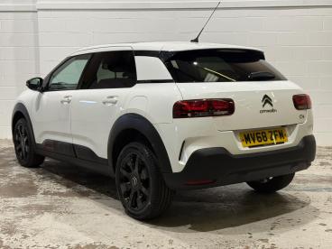 SPOTICAR Citroën C4 Cactus 1.2 Puretech Gpf Flair Euro 6 (s/s) 5dr Used Car - Hatchback Petrol White - Carlisle - 1200579379_2