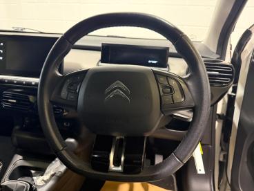 SPOTICAR Citroën C4 Cactus 1.2 Puretech Gpf Flair Euro 6 (s/s) 5dr Used Car - Hatchback Petrol White - Carlisle - 1200579379_3