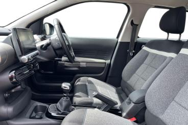 SPOTICAR Citroën C4 Cactus 1.2 Puretech Feel Euro 6 (s/s) 5dr Used Car - Hatchback Petrol Grey - Peterborough - 1200607593_3