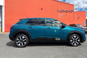 SPOTICAR Citroën C4 Cactus 1.2 Puretech Gpf Flair Euro 6 (s/s) 5dr Used Car - Hatchback Petrol Blue - Exeter - 1200624336_2