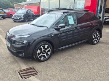 SPOTICAR Citroën C4 Cactus 1.2 Puretech Flair Etg5 Euro 6 (s/s) 5dr Used Car - Hatchback Petrol Black - Boston - 1200625459_3