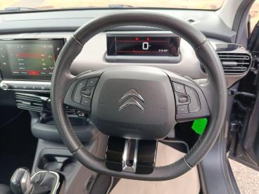 SPOTICAR Citroën C4 Cactus 1.2 Puretech Gpf Feel Euro 6 (s/s) 5dr Used Car - Hatchback Petrol Grey - Aylesbury - 1200626400_3