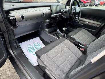 SPOTICAR Citroën C4 Cactus 1.2 Puretech Gpf Feel Euro 6 (s/s) 5dr Used Car - Hatchback Petrol Grey - Chorley - 1200633096_4