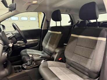 SPOTICAR Citroën C4 Cactus 1.2 Puretech Feel Euro 6 (s/s) 5dr Used Car - Hatchback Petrol Blue - Carlisle - 1200637189_3