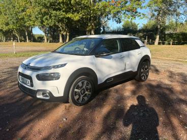 SPOTICAR Citroën C4 Cactus 1.5 Bluehdi Flair Euro 6 (s/s) 5dr Used Car - Hatchback Diesel White - Maidstone - 1200642380_4