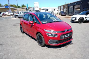 SPOTICAR Citroën C4 Picasso 1.6 Bluehdi Feel Euro 6 (s/s) 5dr Used Car - Mpv Diesel Red - Newport - 1200619941_3