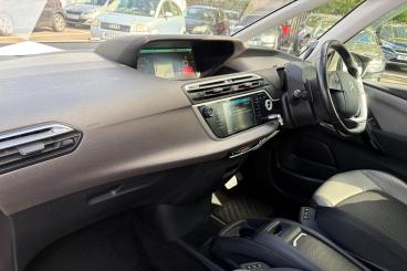 SPOTICAR Citroën C4 Picasso 1.6 Bluehdi Flair Eat6 Euro 6 (s/s) 5dr Used Car - Mpv Diesel Beige - Taunton - 1200639000_2