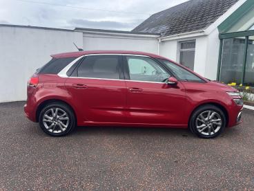 SPOTICAR Citroën C4 Spacetourer 1.2 Puretech Feel Euro 6 (s/s) 5dr Used Car - Mpv Petrol Red - Craigavon - 1200586370_4