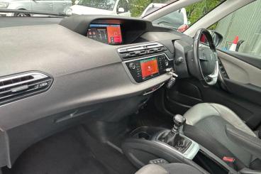 SPOTICAR Citroën C4 Spacetourer 1.2 Puretech Flair Euro 6 (s/s) 5dr Used Car - Mpv Petrol Red - Taunton - 1200604230_2