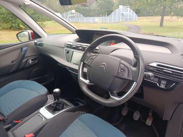 SPOTICAR Citroën C4 Spacetourer 1.2 Puretech Feel Euro 6 (s/s) 5dr Used Car - Mpv Petrol Red - Aylesbury - 1200631606_5