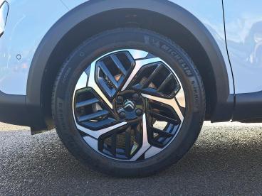 SPOTICAR Citroën C4 X 1.2 Puretech Max Fastback Eat8 Euro 6 (s/s) 4dr Used Car - Suv Petrol White - Telford - 1200553313_5