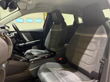 SPOTICAR Citroën C4 X 1.2 Puretech Max Fastback Eat8 Euro 6 (s/s) 4dr Used Car - Suv Petrol Red - Carlisle - 1200576099_4