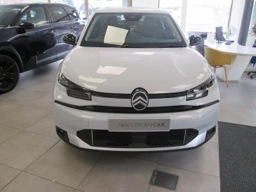 SPOTICAR Citroën C4 X 1.2 Hybrid Max Fastback E-dsc Euro 6 (s/s) 4dr Used Car - Suv Hybrid White - Wokingham - 1200621604_2