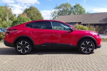 SPOTICAR Citroën C4 X 1.2 Hybrid Max Fastback E-dsc Euro 6 (s/s) 4dr Used Car - Suv Hybrid Red - Fareham - 1200629161_2