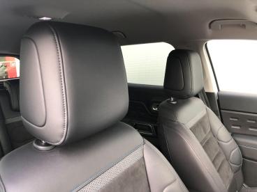 SPOTICAR Citroën C5 Aircross 1.2 Puretech Shine Euro 6 (s/s) 5dr Used Car - Suv Petrol White - Keighley - 1200541269_5