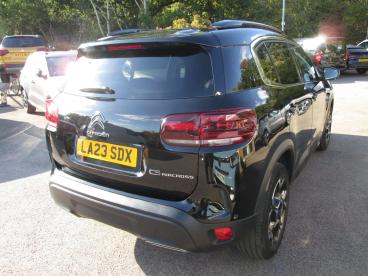 SPOTICAR Citroën C5 Aircross 1.2 Puretech Shine Euro 6 (s/s) 5dr Used Car - Suv Petrol Black - Wokingham - 1200546979_3