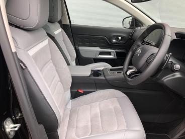 SPOTICAR Citroën C5 Aircross 1.2 Puretech Mhev E-series E-dsc Euro 6 (s/s) 5dr Used Car - Suv Hybrid Black - Keighley - 1200550783_3