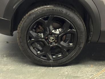 SPOTICAR Citroën C5 Aircross 1.6 14.2kwh Shine E-eat8 Euro 6 (s/s) 5dr Used Car - Suv Plug-in Hybrid Grey - Belfast - 1200556571_5