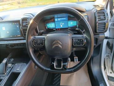 SPOTICAR Citroën C5 Aircross 1.6 13.2kwh Flair Plus E-eat8 Euro 6 (s/s) 5dr Used Car - Suv Plug-in Hybrid White - Aylesbury - 1200559201_3