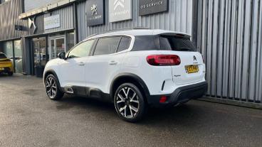 SPOTICAR Citroën C5 Aircross 1.6 13.2kwh Shine Plus E-eat8 Euro 6 (s/s) 5dr Used Car - Suv Plug-in Hybrid White - Romford - 1200565072_5