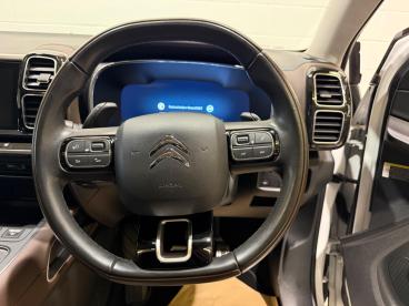 SPOTICAR Citroën C5 Aircross 2.0 Bluehdi Flair Plus Eat8 Euro 6 (s/s) 5dr Used Car - Suv Diesel White - Carlisle - 1200574924_3