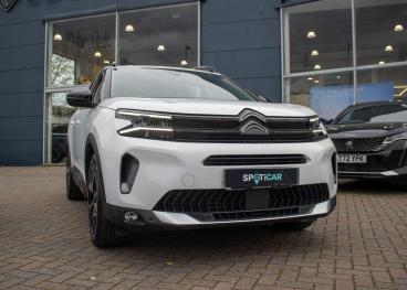 SPOTICAR Citroën C5 Aircross 1.2 Puretech Shine Eat8 Euro 6 (s/s) 5dr Used Car - Suv Petrol White - Aldershot - 1200583835_2