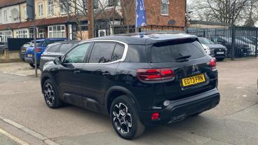 SPOTICAR Citroën C5 Aircross 1.2 Puretech Sense Plus Euro 6 (s/s) 5dr Used Car - Suv Petrol Black - Romford - 1200584496_5