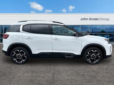 SPOTICAR Citroën C5 Aircross 1.2 Puretech Max Euro 6 (s/s) 5dr Used Car - Suv Petrol White - Ipswich - 100609763_2