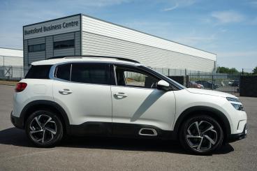 SPOTICAR Citroën C5 Aircross 1.2 Puretech Shine Euro 6 (s/s) 5dr Used Car - Suv Petrol White - Bromsgrove - 1200611278_5