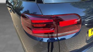SPOTICAR Citroën C5 Aircross 1.5 Bluehdi Max Edition Eat8 Euro 6 (s/s) 5dr Used Car - Suv Diesel Blue - Godalming - 1200619459_5