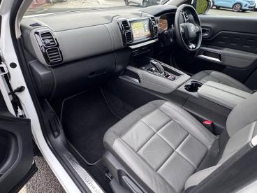SPOTICAR Citroën C5 Aircross 1.5 Bluehdi Flair Plus Eat8 Euro 6 (s/s) 5dr Used Car - Suv Diesel White - Chorley - 1200625401_2