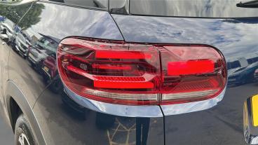 SPOTICAR Citroën C5 Aircross 1.2 Hybrid Max Edition E-dsc Euro 6 (s/s) 5dr Used Car - Suv Hybrid Blue - Wimbledon - 1200629640_5