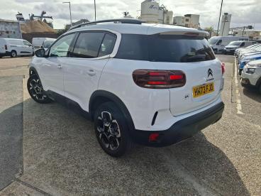 SPOTICAR Citroën C5 Aircross 1.2 Puretech Shine Euro 6 (s/s) 5dr Used Car - Suv Petrol White - Southampton - 1200637933_3