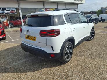 SPOTICAR Citroën C5 Aircross 1.2 Puretech Shine Euro 6 (s/s) 5dr Used Car - Suv Petrol White - Southampton - 1200637933_5