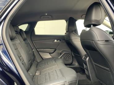 SPOTICAR Citroën C5 X 1.2 Puretech Max Eat8 Euro 6 (s/s) 5dr Used Car - Hatchback Petrol Blue - Blackburn - 1200550782_5