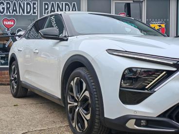 SPOTICAR Citroën C5 X 1.2 Puretech Shine Plus Eat8 Euro 6 (s/s) 5dr Used Car - Hatchback Petrol White - Dartford - 1200608142_5