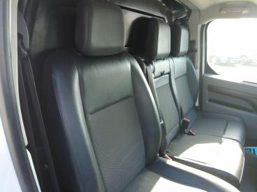 SPOTICAR Citroën Dispatch Van 1.5 Bluehdi 1000 Enterprise Pro M Fwd 2 Euro 6 (s/ Used Car - Commercial Vehicle Diesel White - Barrow In Furness - 1200476170_4