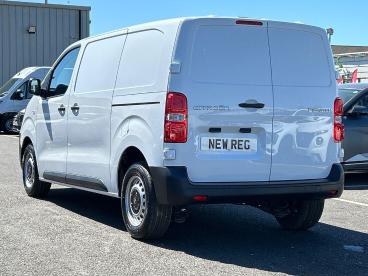 SPOTICAR Citroën Dispatch Van 1.5 Bluehdi Enterprise M Mwb Euro 6 (s/s) 6dr Used Car - Commercial Vehicle Diesel  - Blackpool - 1200520873_3