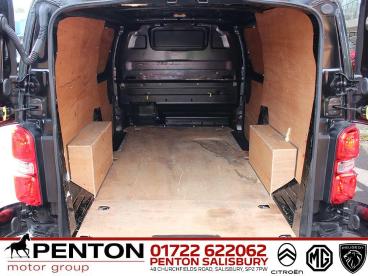 SPOTICAR Citroën Dispatch Van 1.5 Bluehdi 1000 Enterprise Pro Xl Fwd 3 Euro 6 (s Used Car - Commercial Vehicle Diesel Black - Salisbury - 1200535303_3