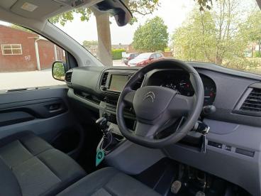 SPOTICAR Citroën Dispatch Van 1.5 Bluehdi 1000 Enterprise Pro M Fwd 2 Euro 6 (s/ Used Car - Commercial Vehicle Diesel White - Aylesbury - 1200537451_5