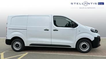 SPOTICAR Citroën Dispatch Van 1.5 Bluehdi Enterprise M Mwb Euro 6 (s/s) 6dr Used Car - Commercial Vehicle Diesel White - Leicester - 1200550334_2