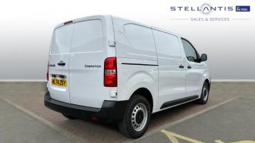 SPOTICAR Citroën Dispatch Van 1.5 Bluehdi Enterprise M Mwb Euro 6 (s/s) 6dr Used Car - Commercial Vehicle Diesel White - Leicester - 1200550334_3