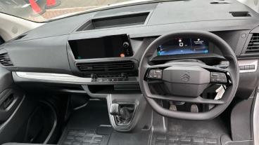 SPOTICAR Citroën Dispatch Van 1.5 Bluehdi Enterprise M Mwb Euro 6 (s/s) 6dr Used Car - Commercial Vehicle Diesel White - Leicester - 1200550334_4