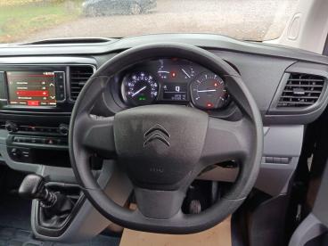 SPOTICAR Citroën Dispatch Van 1.5 Bluehdi 1000 Enterprise Pro M Fwd 2 Euro 6 (s/ Used Car - Commercial Vehicle Diesel Black - Aylesbury - 1200553586_3