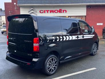 SPOTICAR Citroën Dispatch Van 2.0 Bluehdi 180 Eat8 Vtr Medium Used Car - Commercial Vehicle Diesel Black - Chorley - 1200560264_5
